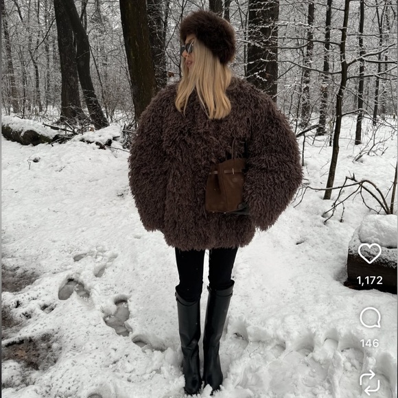 Zara Chocolate Teddy Jacket - Picture 3 of 5